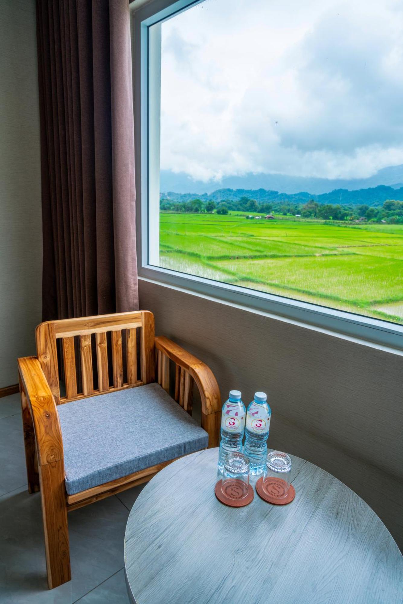 S Vangvieng Boutique Hotel Vang Vieng Eksteriør billede