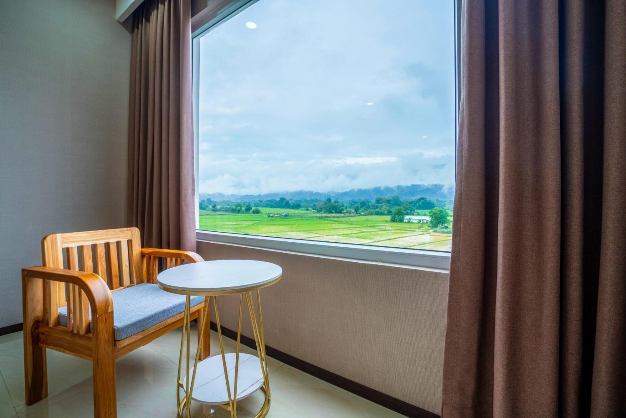 S Vangvieng Boutique Hotel Vang Vieng Eksteriør billede